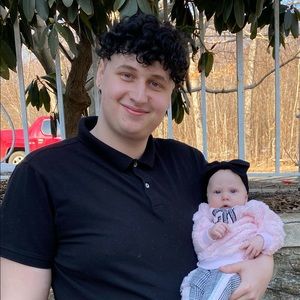 Meet your Posher, Evan